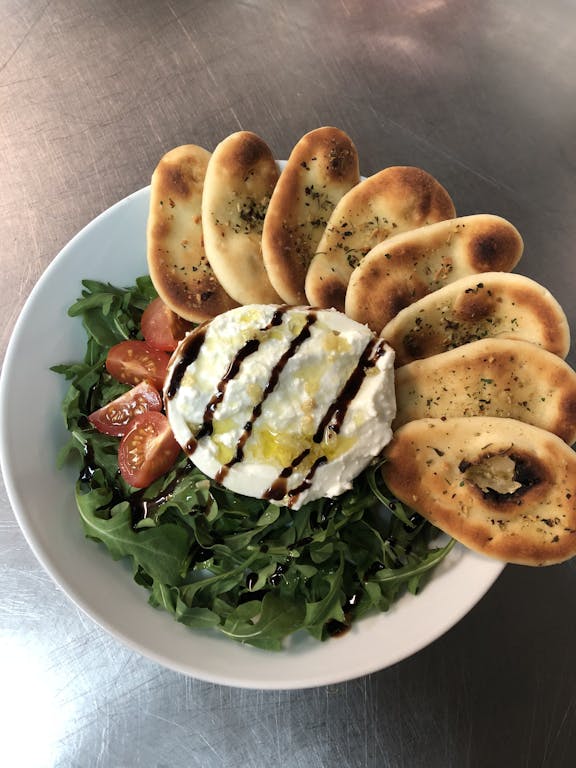 Salade burrata la maitress E
