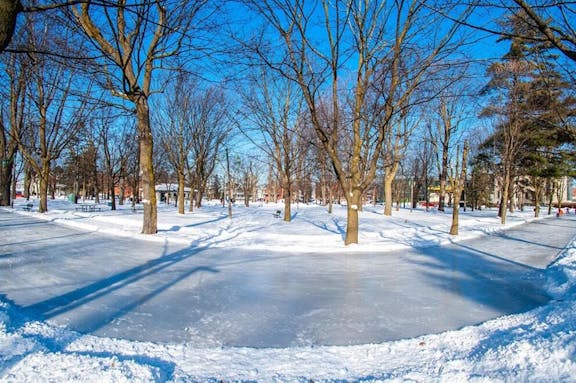 Valleyfield patinoire parc salaberry deny cardinal